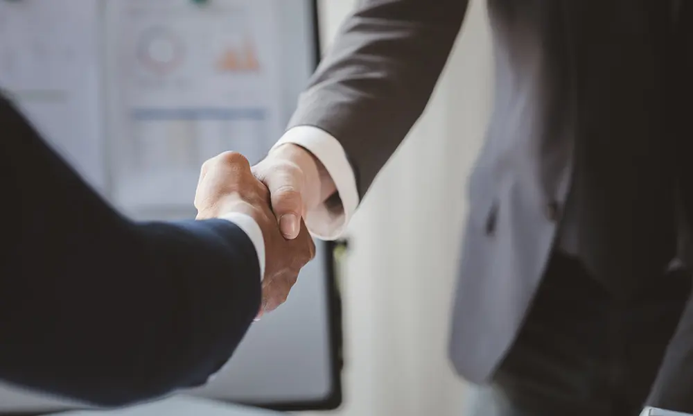 How to Avoid Conflicts of Interest as a Community Association Board Member