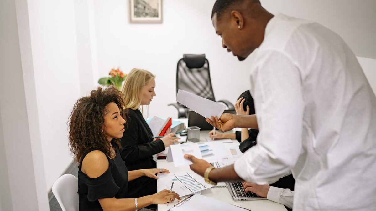 Avoiding Common HOA Governance Pitfalls in Washington, DC.