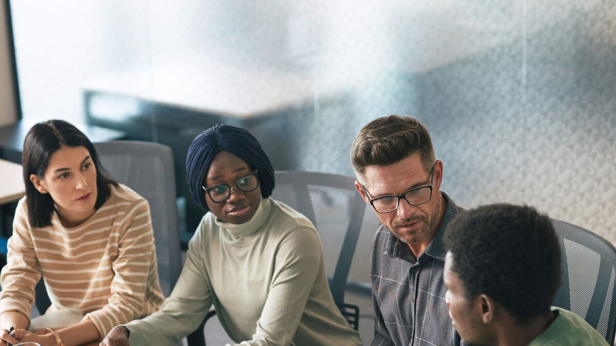 How to Switch HOA Management Companies: A Transition Guide for DC, Maryland, and Virginia Boards
